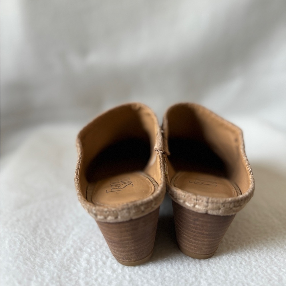 Franco Sarto Size 8 Women’s Beige/Tan Suede Heeled Mules - Picture 4 of 7
